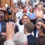 (President Barack Obama greets the crowd at Macomb Community College in Warren, Mich., Tuesday, July 14, 2009. Official White House Photo by Lawrence Jackson)