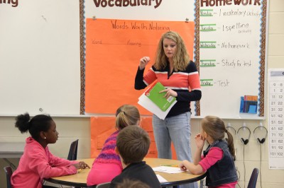 Lori Johnson, a second-grade teacher at Saltillo Primary School, gives directions for a vocabulary assignment. Johnson says she spends a lot of science time teaching vocabulary so students better understand what they read. (Photo by Jackie Mader)