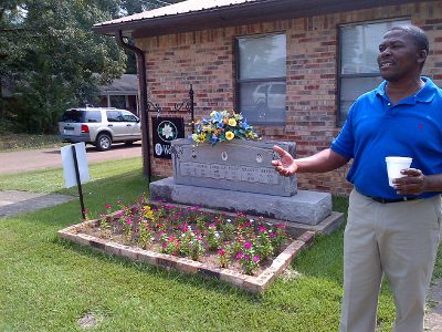 Leroy Clemons, president of the Neshoba County, Mississippi branch of the NAACP, gives a tour of Freedom Summer sites, including this memorial to slain civil rights workers Andrew Goodman, James Chaney and Michael Schwerner.  (Photo: Liz Willen)