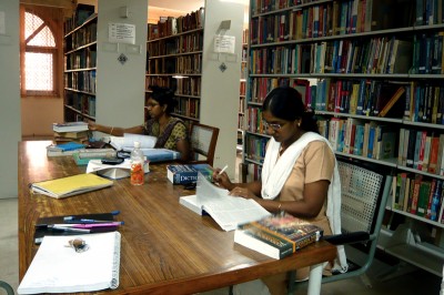 Students study in the library at the IGNOU headquarters in south Delhi. (Photo by Sarah Garland)