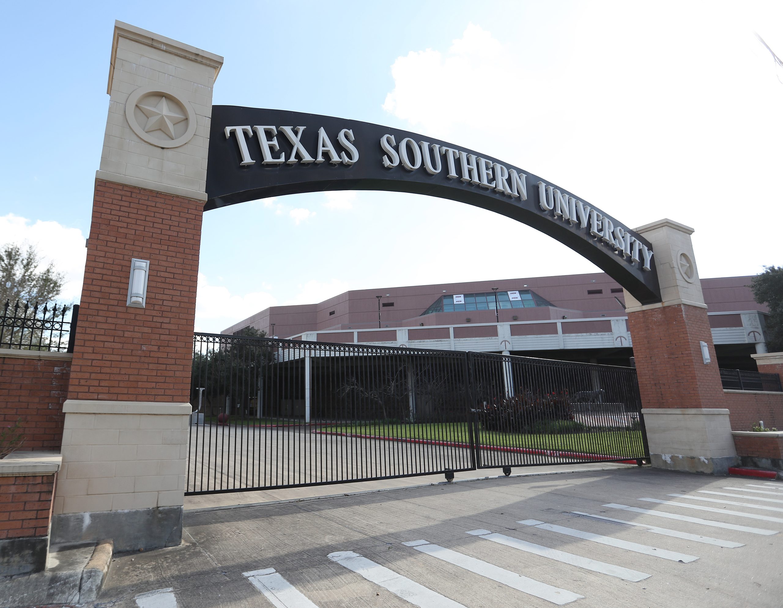 COLUMN: Colleges must give communities a seat at the table alongside scientists if we want real environmental justice – The Hechinger Report