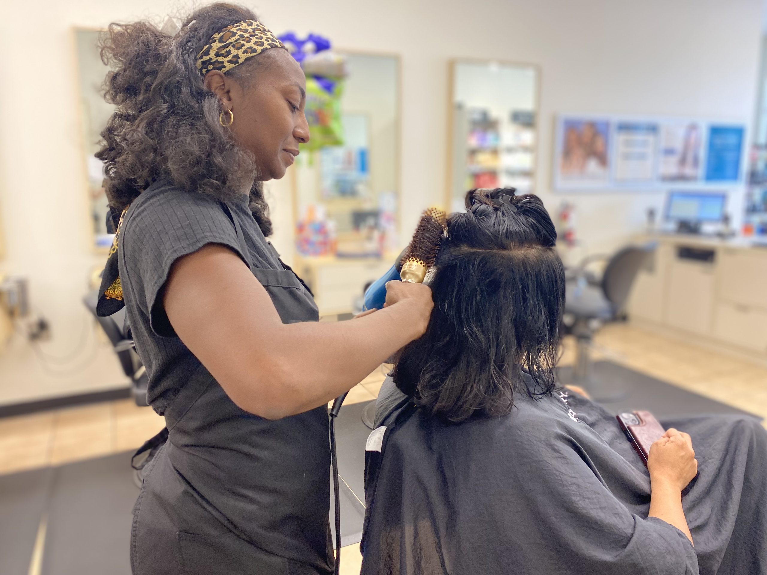 Cosmetology schools and other certificate programs got exemption from rules  on graduates' earning levels, image size:2560x1920